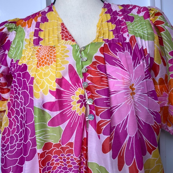 J. Marie  V-Neck Button Dress XS  Pink Floral Preppy Puff Sleeve - Picture 2 of 5